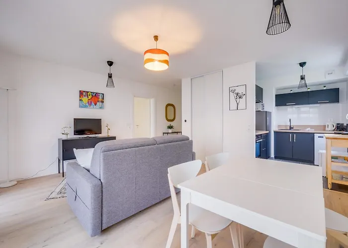 Apartment L'arboresens - Appt Avec Terrasse Et Parking Mérignac